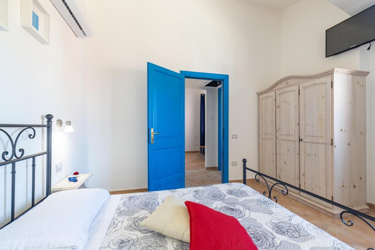 H14 Porto Frailis Hotel Arbatax Exterior photo